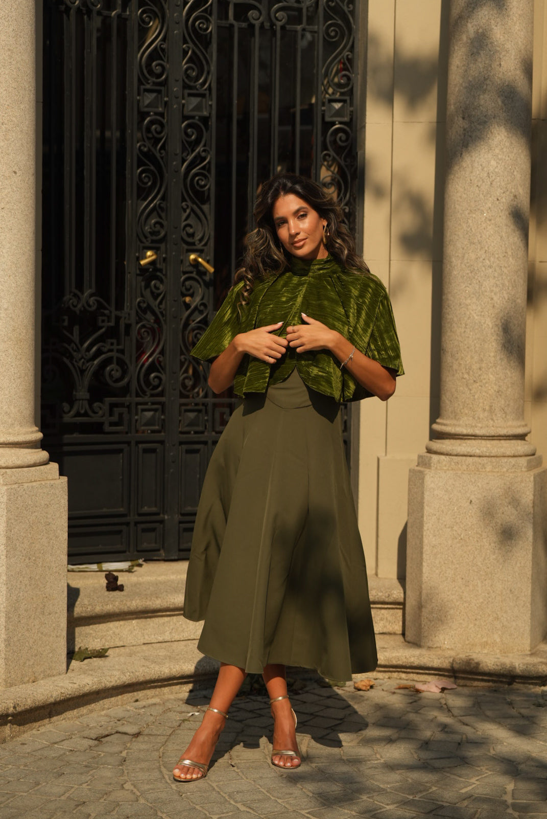 VESTIDO GENOVEVA VERDE KAKI